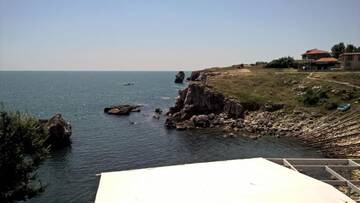 Фото номера Двухместный номер с 1 кроватью и балконом, вид на море Отель Hotel Tyulenovo г. Тюленово 52